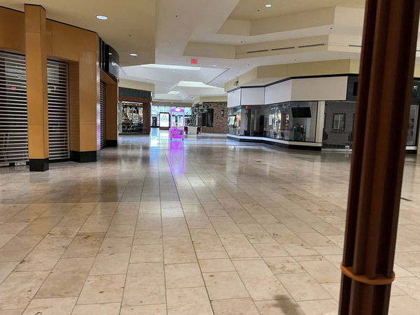 Lansing Mall - Aug 13 2022 (newer photo)